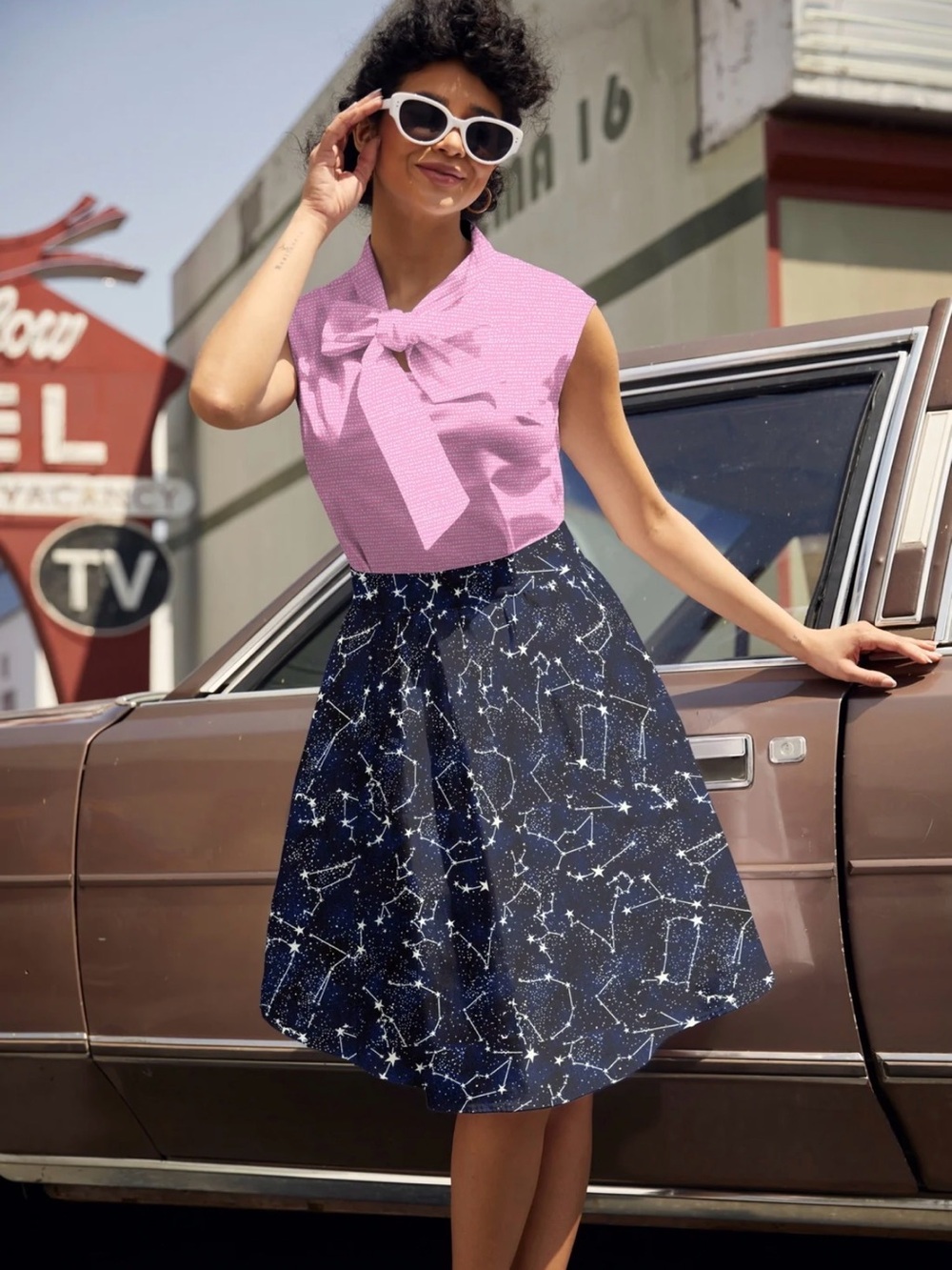3X Retrolicious Pink Dot Bow Top
